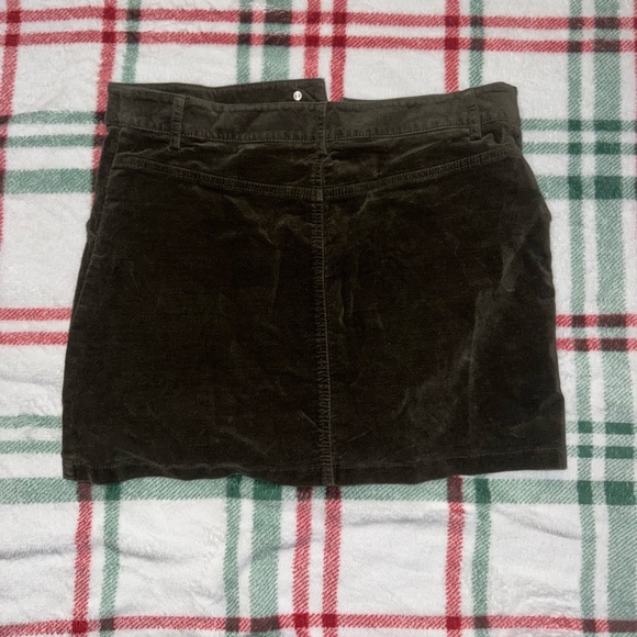 Green Forever 21 Mini Skirt - Picture 3 of 5